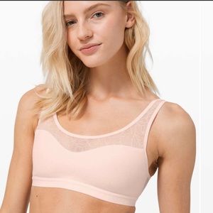 NWT Lululemon Shadow Mesh Bra